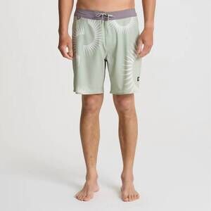 NEW ROARK passage board short in seafoam